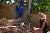 "Survivor" şousunda kuryoz hadisə: Adada tikilən evlər hökumət tərəfindən söküldü
