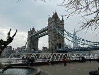 Londonda məşhur körpü bağlandı - Səbəb