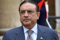 Pakistan prezidenti xəstəliyə yoluxdu
