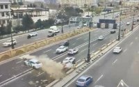 Heydər Əliyev prospektindəki qəzada iki nəfər yaralandı