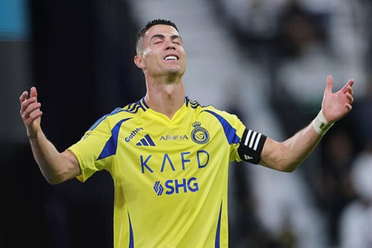 Ronaldo vurduğu qolla dünya futbol tarixinə düşdü