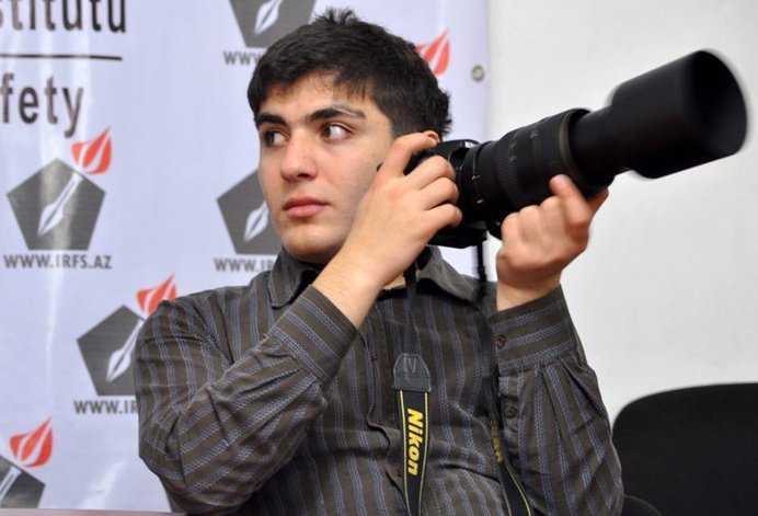 Mehman Hüseynovun yayımladığı şəkillər saxta çıxdı