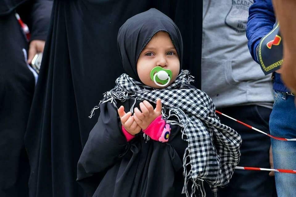 Uşaqları dini ayinlərdə iştiraka məcbur etmək qadağan olunur